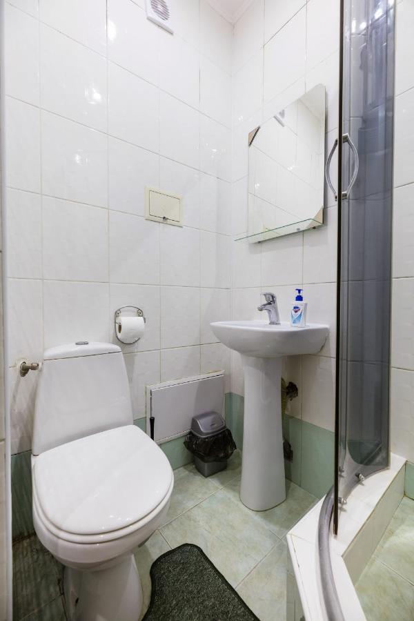 На Палаце Спорта Apartment Kiev Luaran gambar