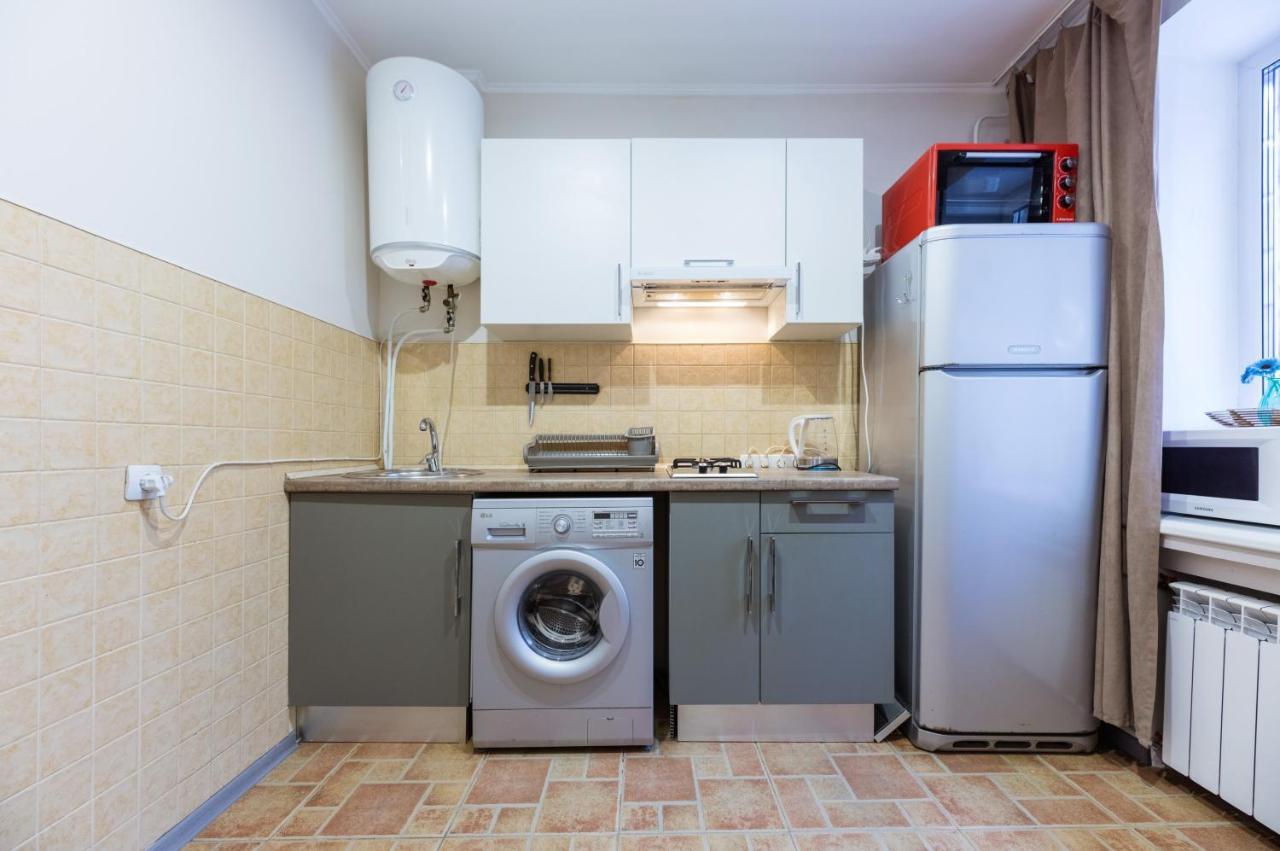 На Палаце Спорта Apartment Kiev Luaran gambar